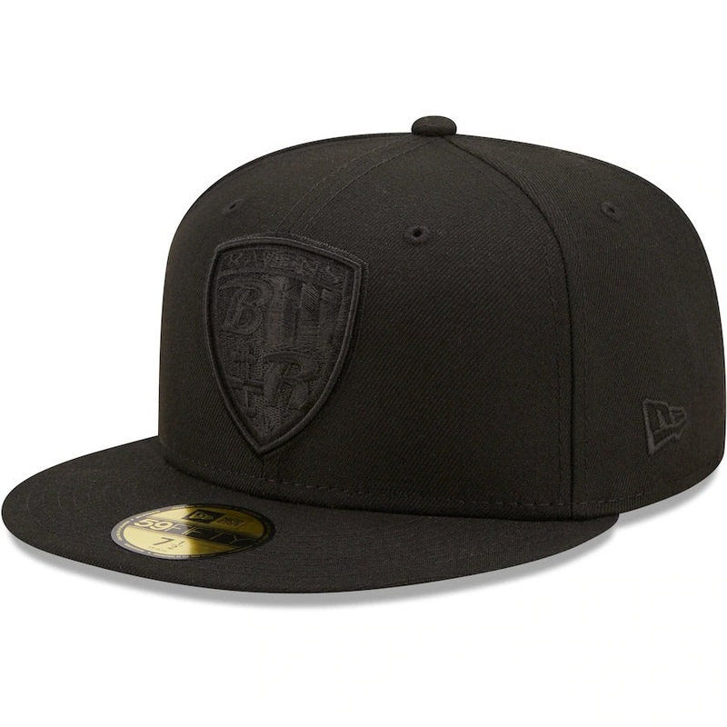 New Era Baltimore Ravens Black on Black Alternate Logo 59FIFTY Fitted Hat