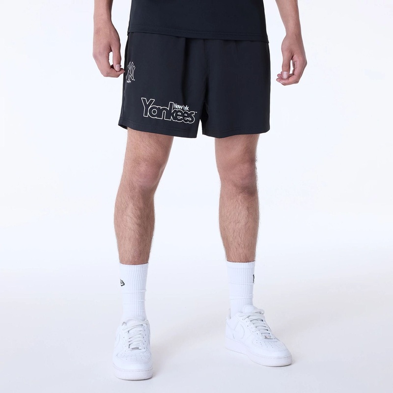 New York Yankees MLB Essentials Black Shorts XS