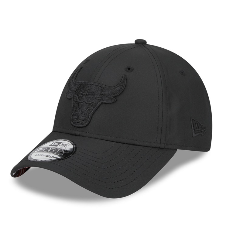 Chicago Bulls 9FORTY Game Play Black Cap One Size