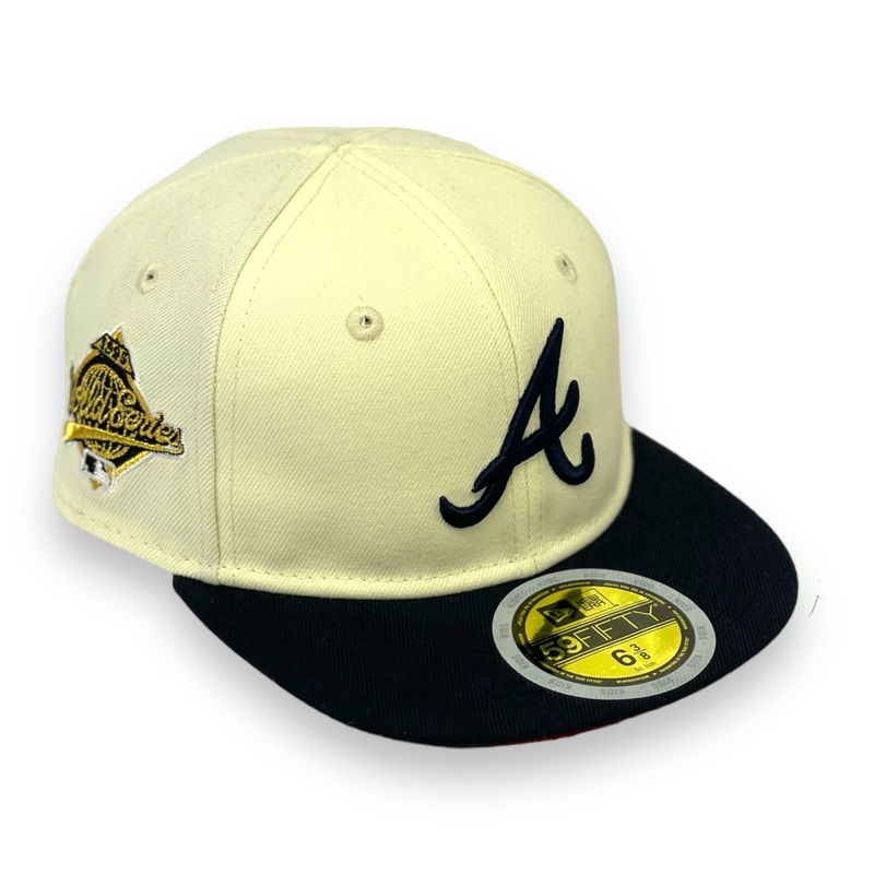“KIDS” ATLANTA BRAVES (0FF-WHITE) (1995 WORLDSERIES) NEW ERA 59FIFTY FITTED (RED UNDER VISOR) 63/8