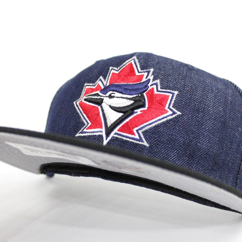 Toronto Blue Jays New Era 59Fifty Fitted Hat (FOAMPOSITE ONE DENIM Gray Under Brim) 7
