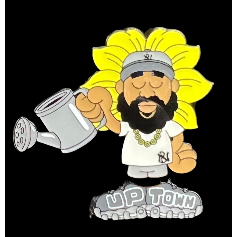 UPTOWN WATERING PIN