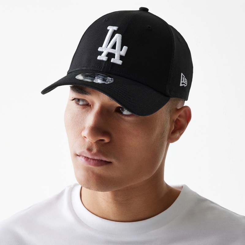 LA Dodgers Essential Black 9FORTY Cap OSFA
