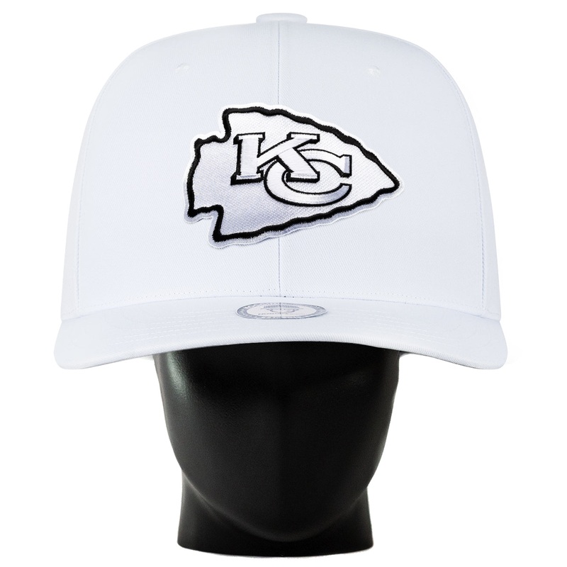 Kansas City Chiefs “Blank Canvas” Noggin White (S/M)