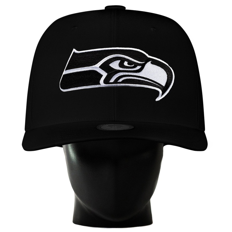 Seattle Seahawks “Blackout” Noggin Black (S/M)