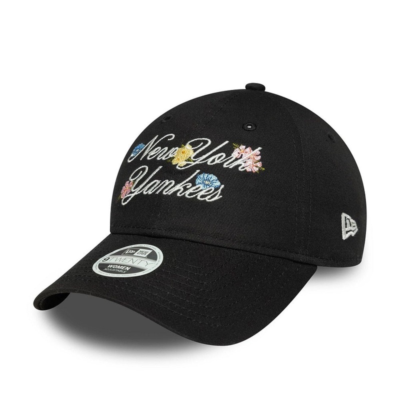 New York Yankees 9TWENTY Womens MLB Floral Script Black Cap One Size