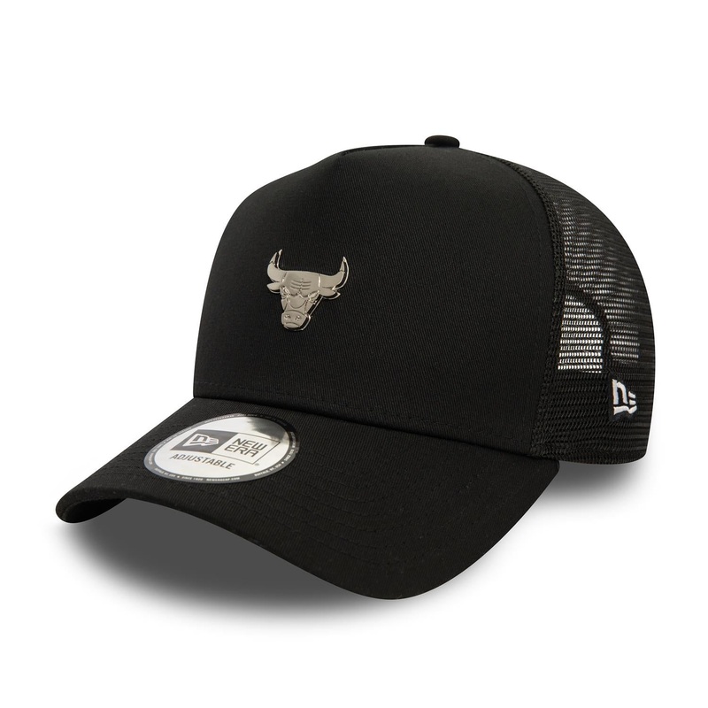 Chicago Bulls E-Frame Metallic  Black Trucker Cap One Size