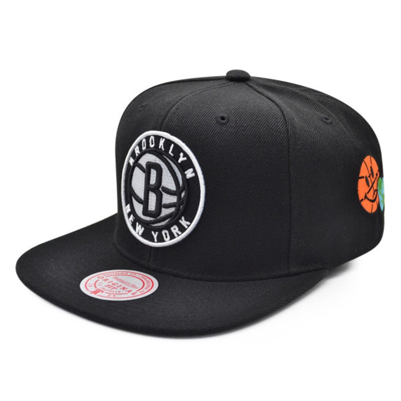 Brooklyn Nets Mitchell & Ness NBA CITY LOVE Snapback Hat – Black