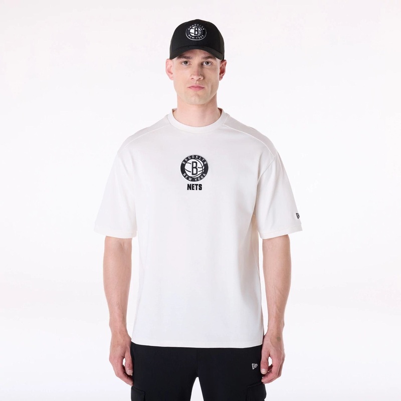 Brooklyn Nets NBA Wordmark Open White Oversized T-Shirt XS