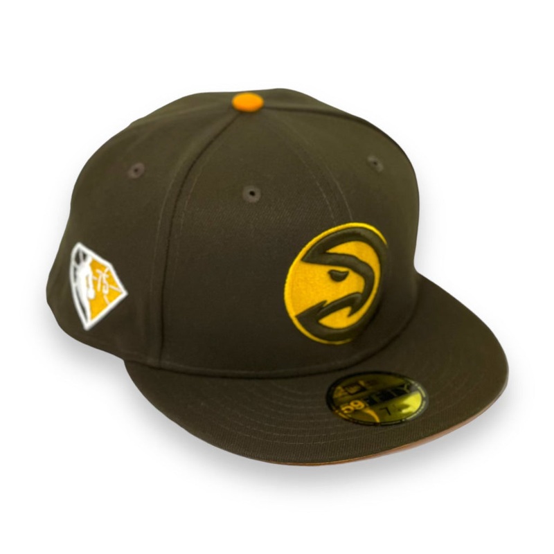 ATLANTA HAWKS “NBA 75TH” NEW ERA 59FIFTY FITTED (GOLD UNDER VISOR) 67/8