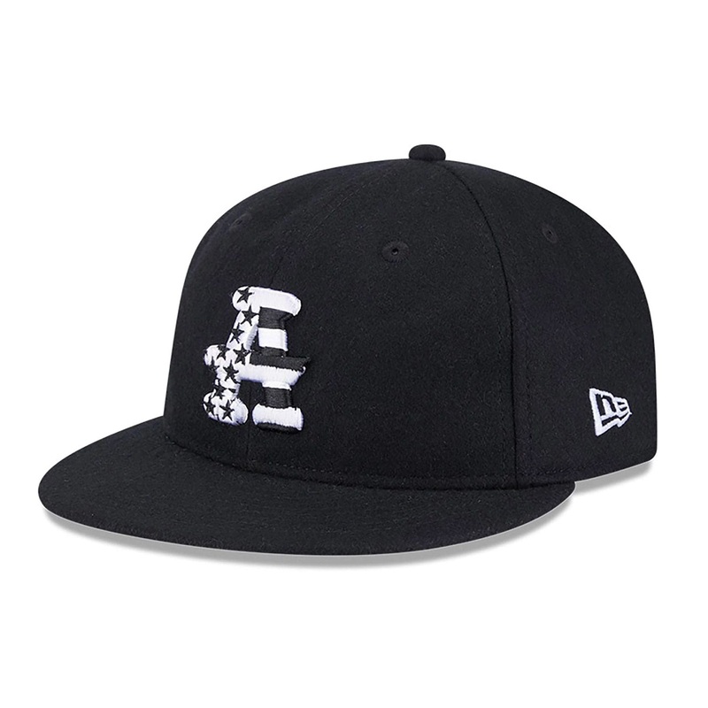 Atlanta Black Crackers Enclosed Flag Black Retro Crown 59FIFTY Fitted Cap 6 7/8