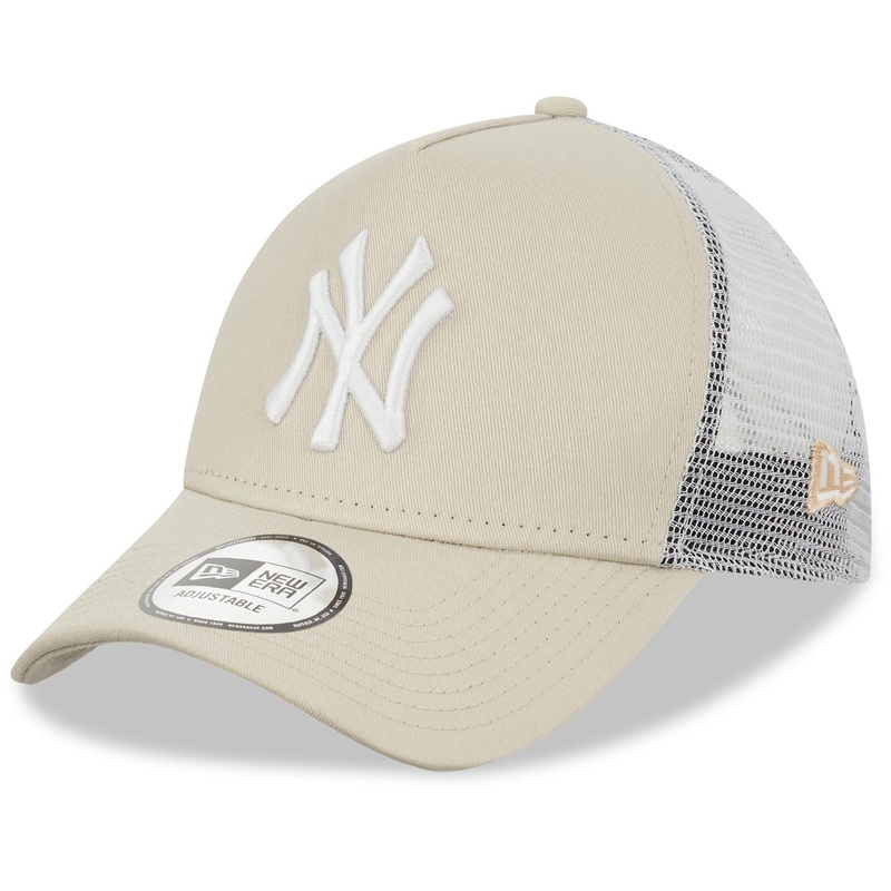 New York Yankees League Essential Stone Trucker Cap One Size