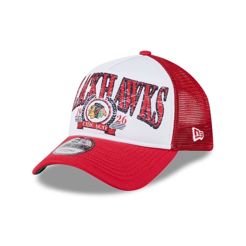 Chicago Blackhawks NHL Distressed Red 9FORTY A-Frame Trucker Adjustable Cap OSFM