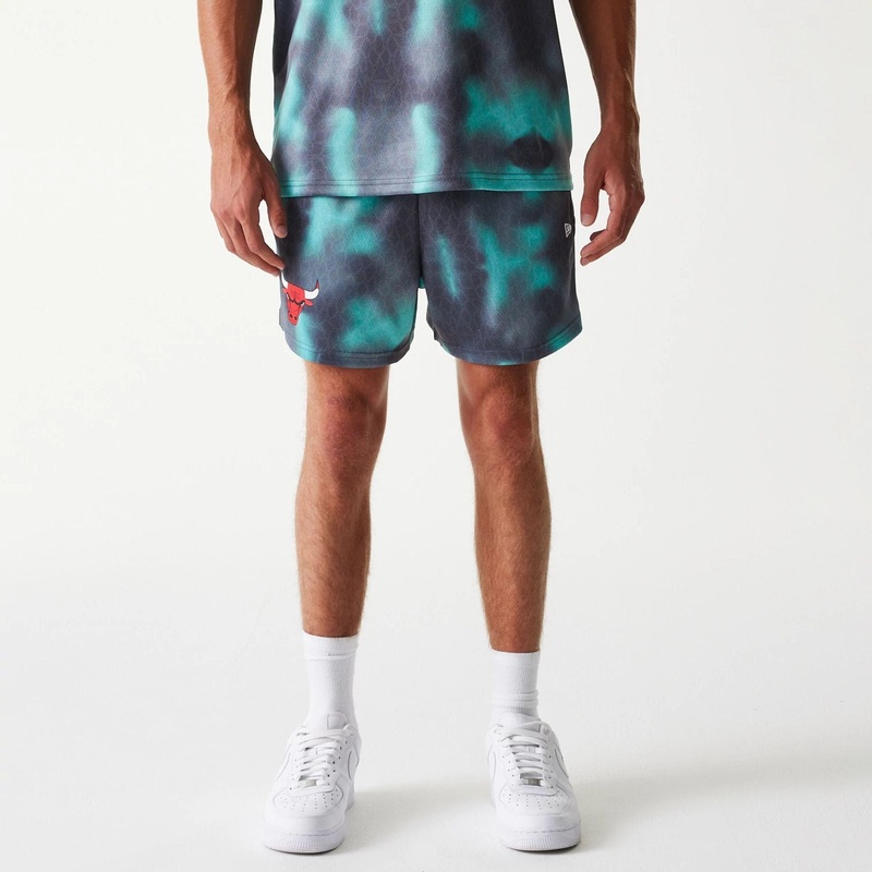 Chicago Bulls NBA All Over Print Green Shorts XS